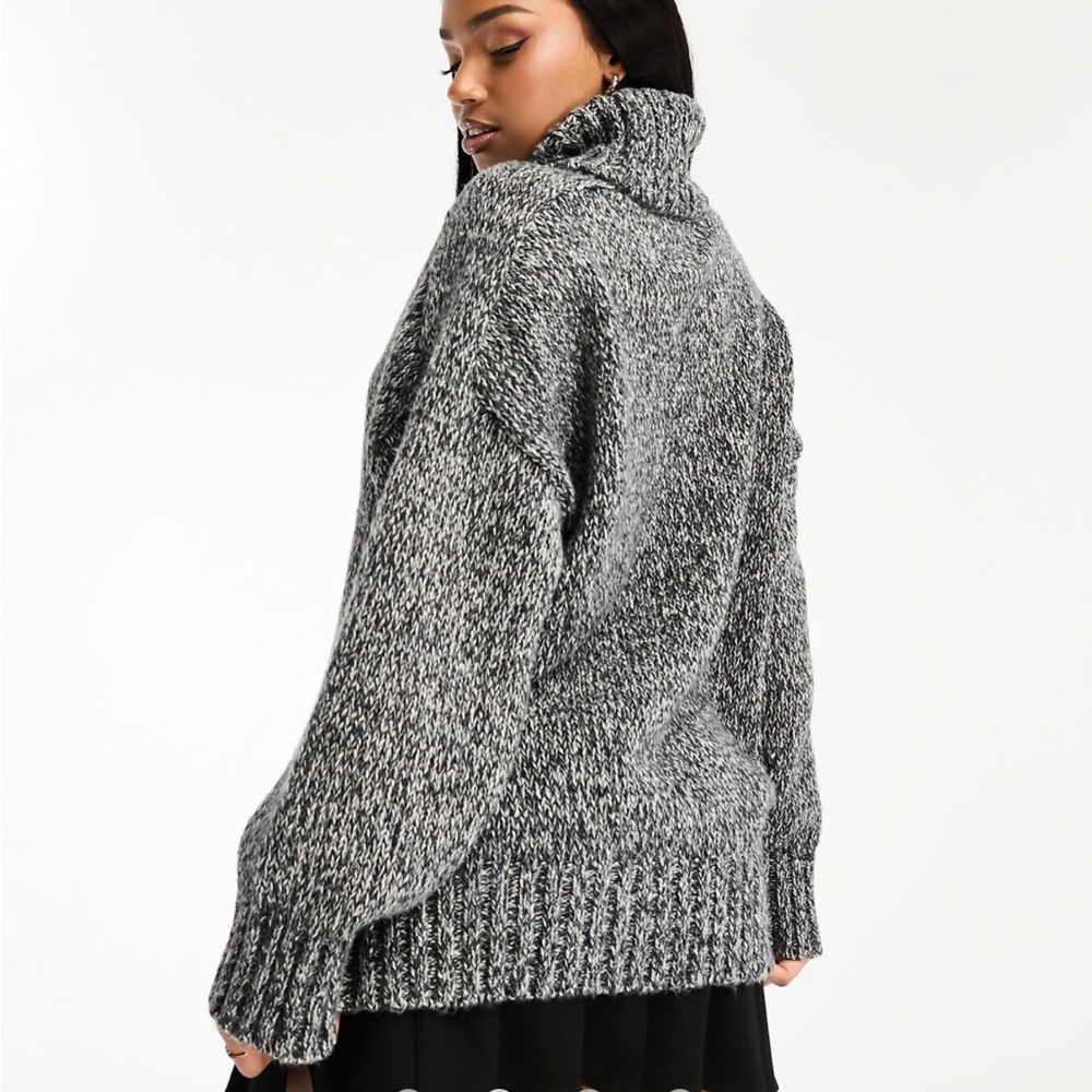 Pull and Bear over sized sweater